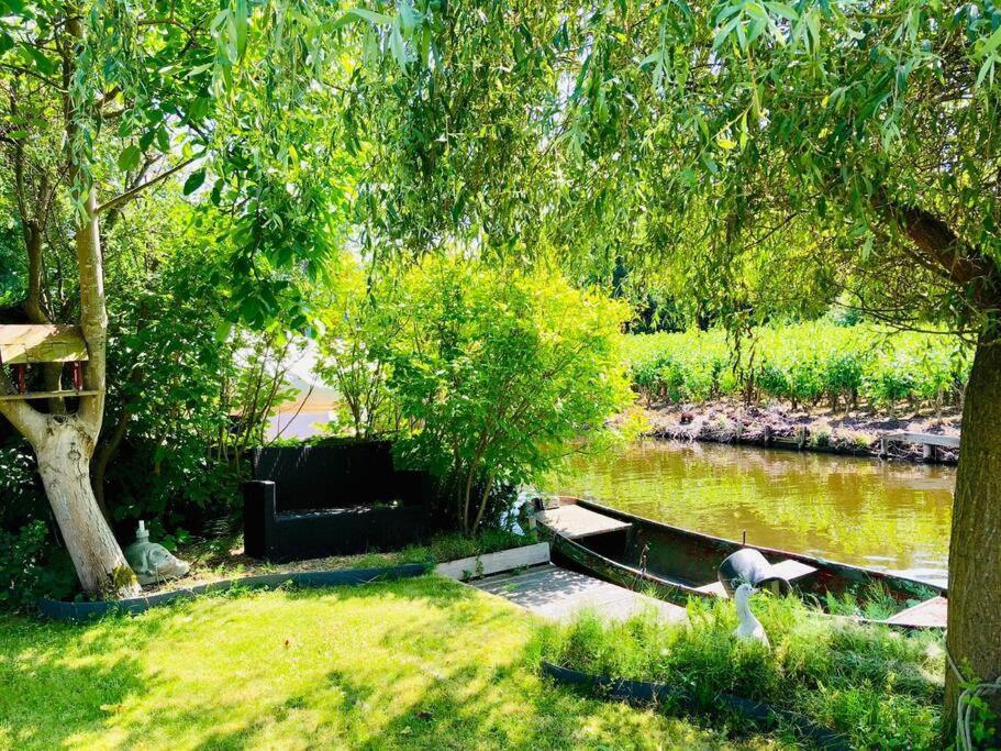 Beautiful House On An Island Near Amsterdam * Oude Meer